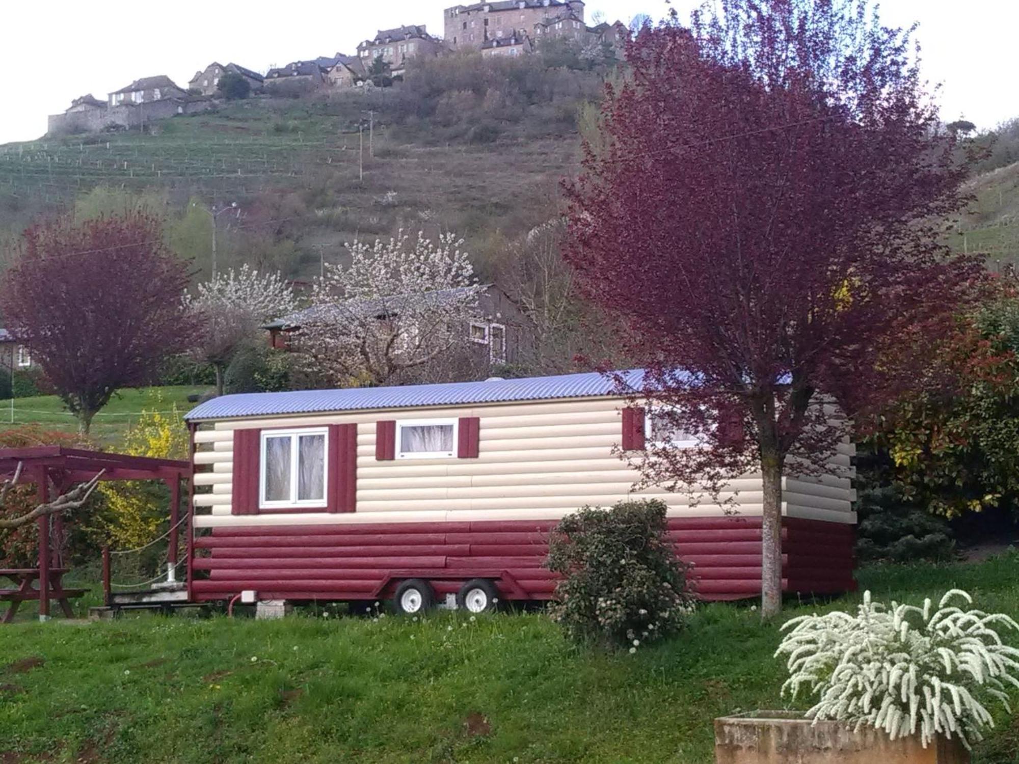 La Fregiere Chalets Clairvaux-d'Aveyron Exterior photo